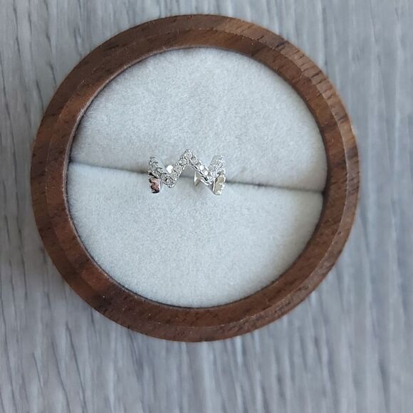 925 Sterling Silver CZ Zig Zag Ear Cuff - Picture 2 of 8